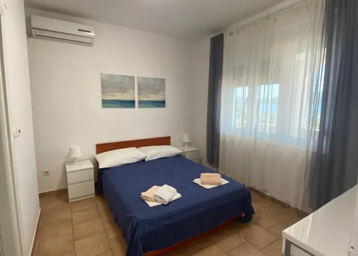 Bozena Jelusic Appartamento Pirovac